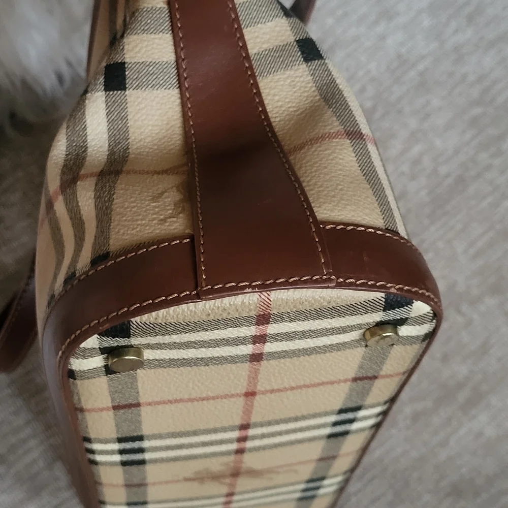 BurberryBurberry Nova Check Hand Bag, Crossbody Pvc Leather, Authentic. w/COA - Picture 7 of 16